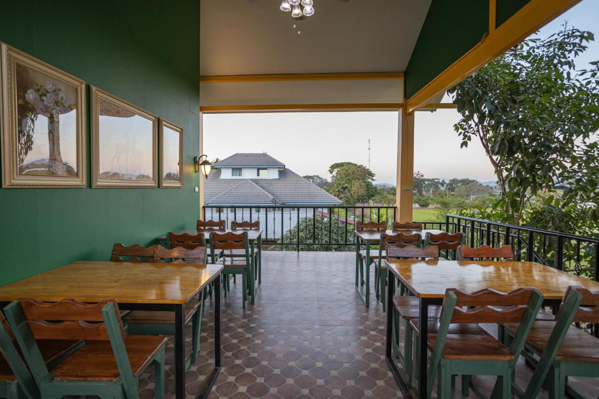 Mana-An Lake Hill Resort มานาอันเลคฮิลล์รีสอร์ต Чиангмай Екстериор снимка